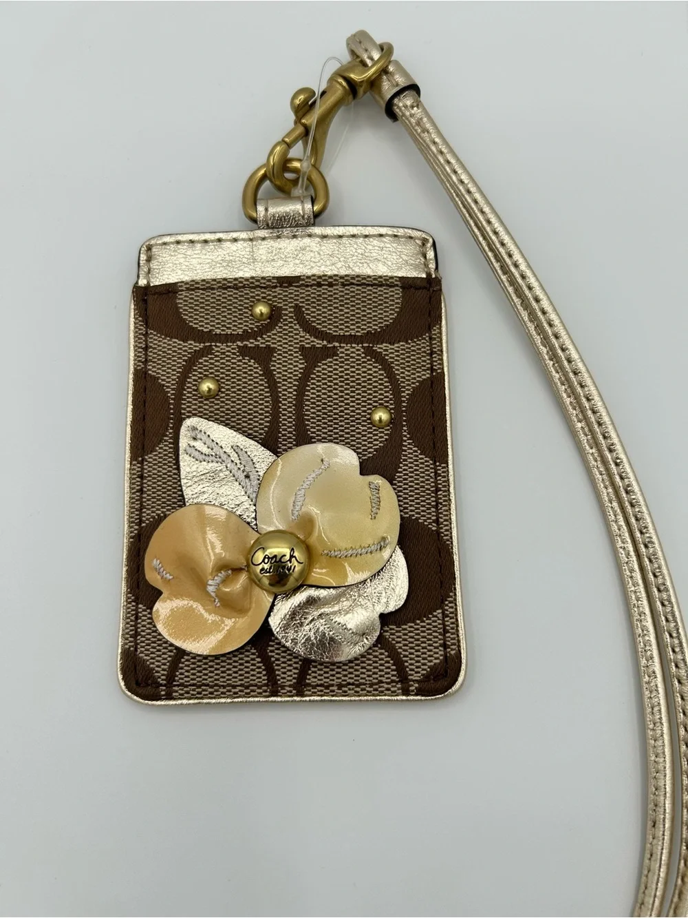 Coach ID Holder With Lanyard Flower Theme 3D NWOT Gold Trim